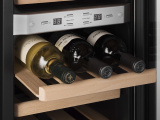 Винный шкаф Kitfort КТ-2406 0