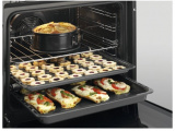 Духовой шкаф Electrolux EOB93311AX 3
