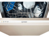 Посудомоечная машина встраиваемая Indesit DIF 04B1 4
