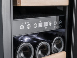 Винный шкаф встраиваемый Temptech OX30DX 2