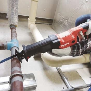 Пила сабельная Makita M4501