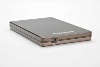 2.5" Внешний HDD Toshiba 500GB StorE Alu