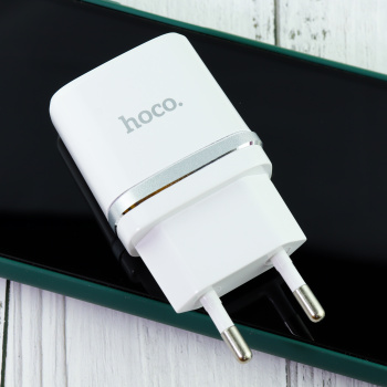Зарядное устройство от сети 220в Hoco C11 1A белый