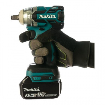 Гайковерт Makita DTW285 RFJX с акк и ЗУ