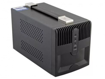 Стабилизатор Ippon AVR 2000